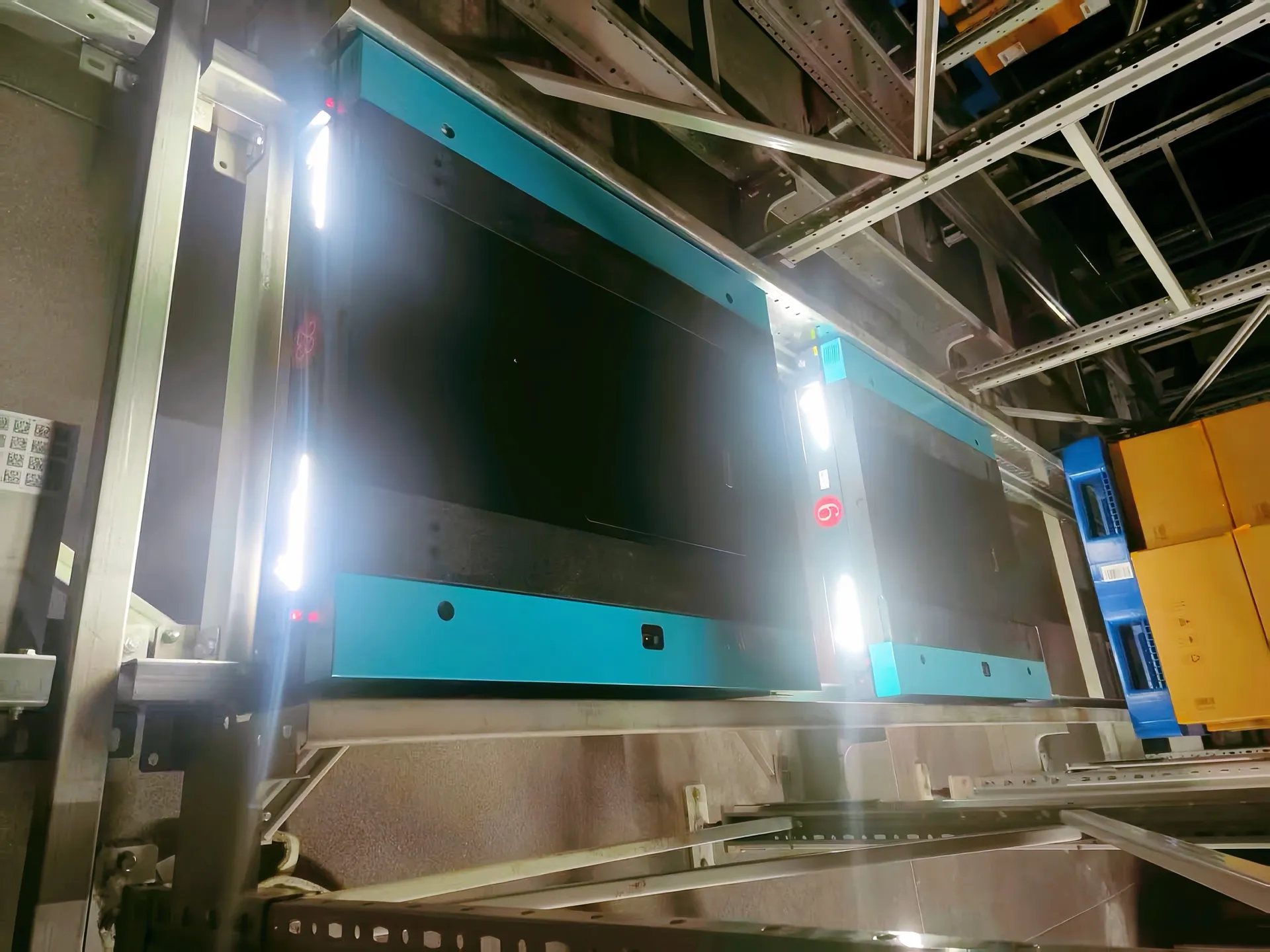 Consumer goods ASRS warehouse