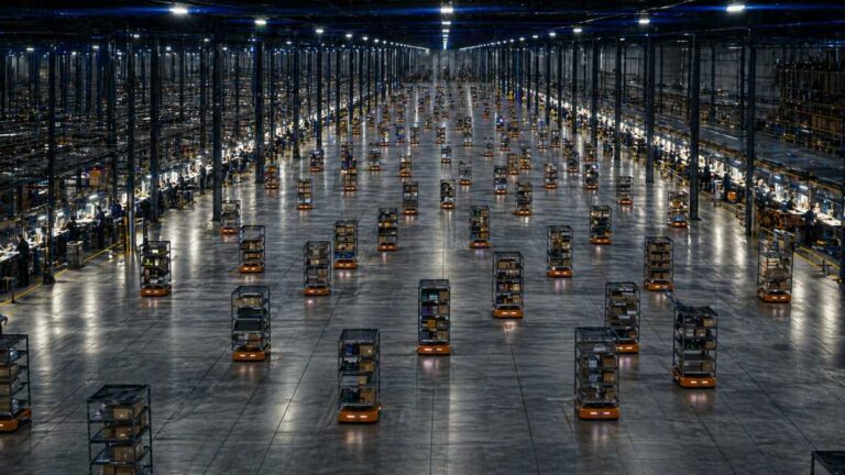 Amazon fulfillment center with Kiva robots